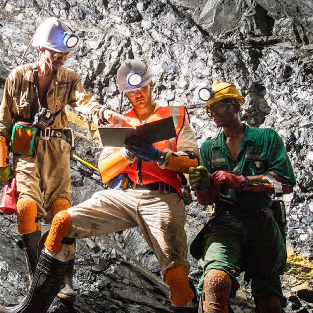 Riverside Luxury Homes